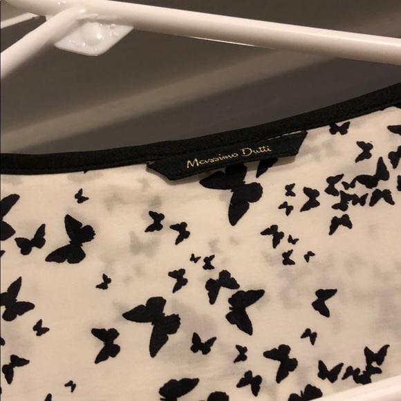 Butterfly pattern blouse - Picture 2 of 4